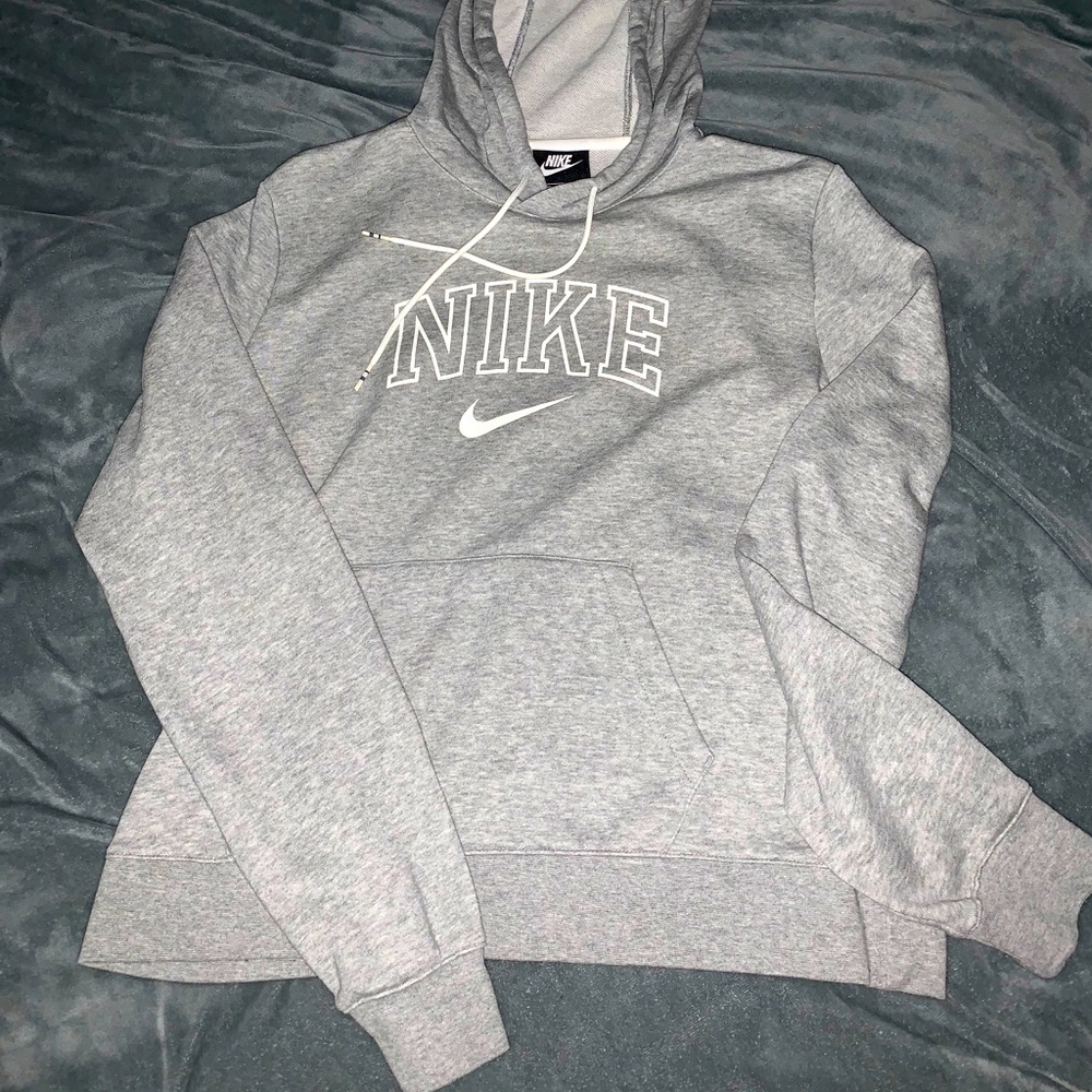 Nike athletic pullover